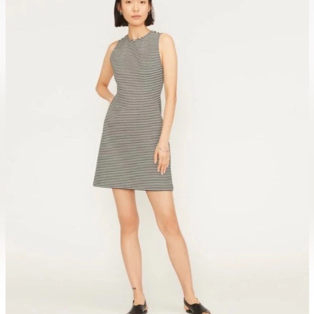EVERLANE The Dream 90's Shift Dress Black Cream Striped Medium M Cotton/Modal